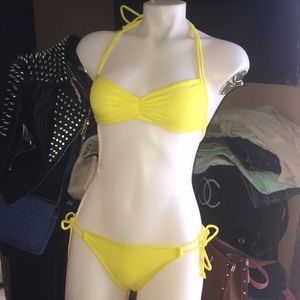 Victoria's Secret 2 pieces bikini Sz small nwot
